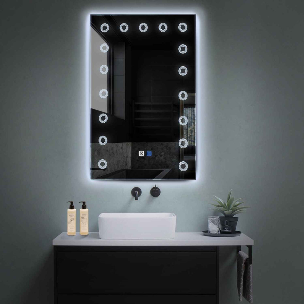 LED Spiegel Verticaal | met Touch-Knoppen | en Anti-Condens Functie | Koud wit licht - Reyze Serie Minimal Model 4