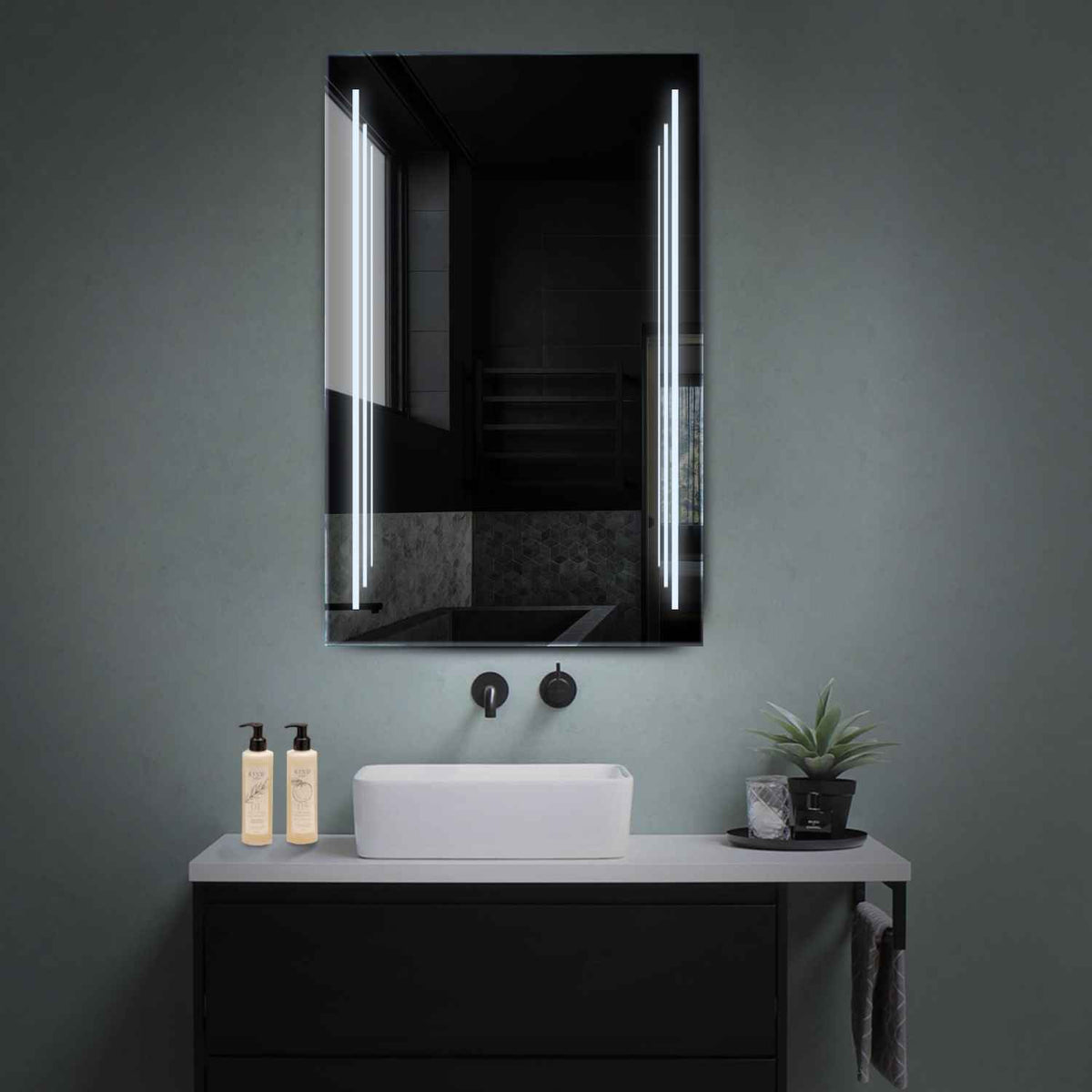 LED Spiegel Verticaal | Zonder Touchknoppen | Koud wit licht - Reyze Serie Salono Model 8