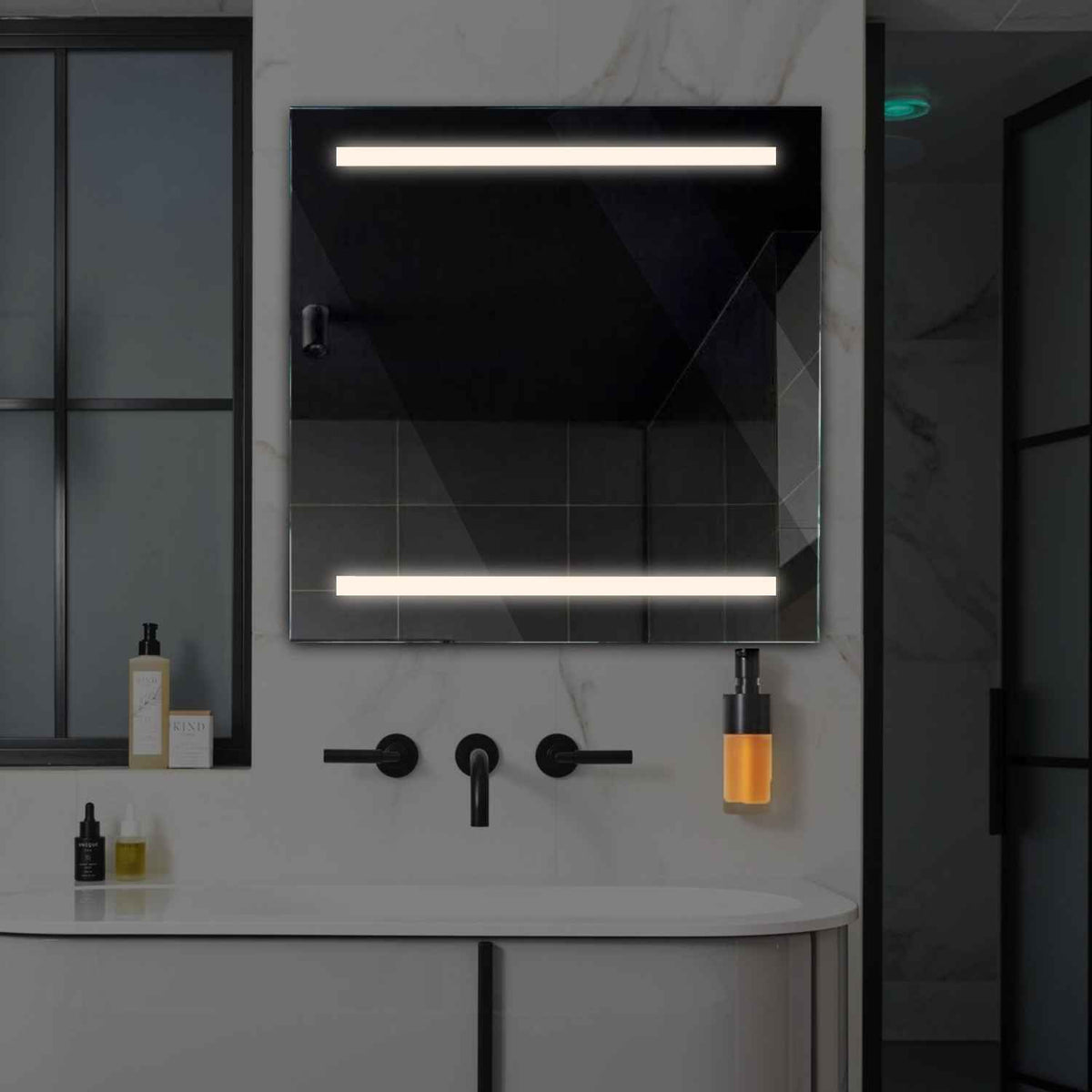 LED Spiegel Vierkant | Zonder Touchknoppen | Neutraal wit licht - Reyze Serie Salono Model 4