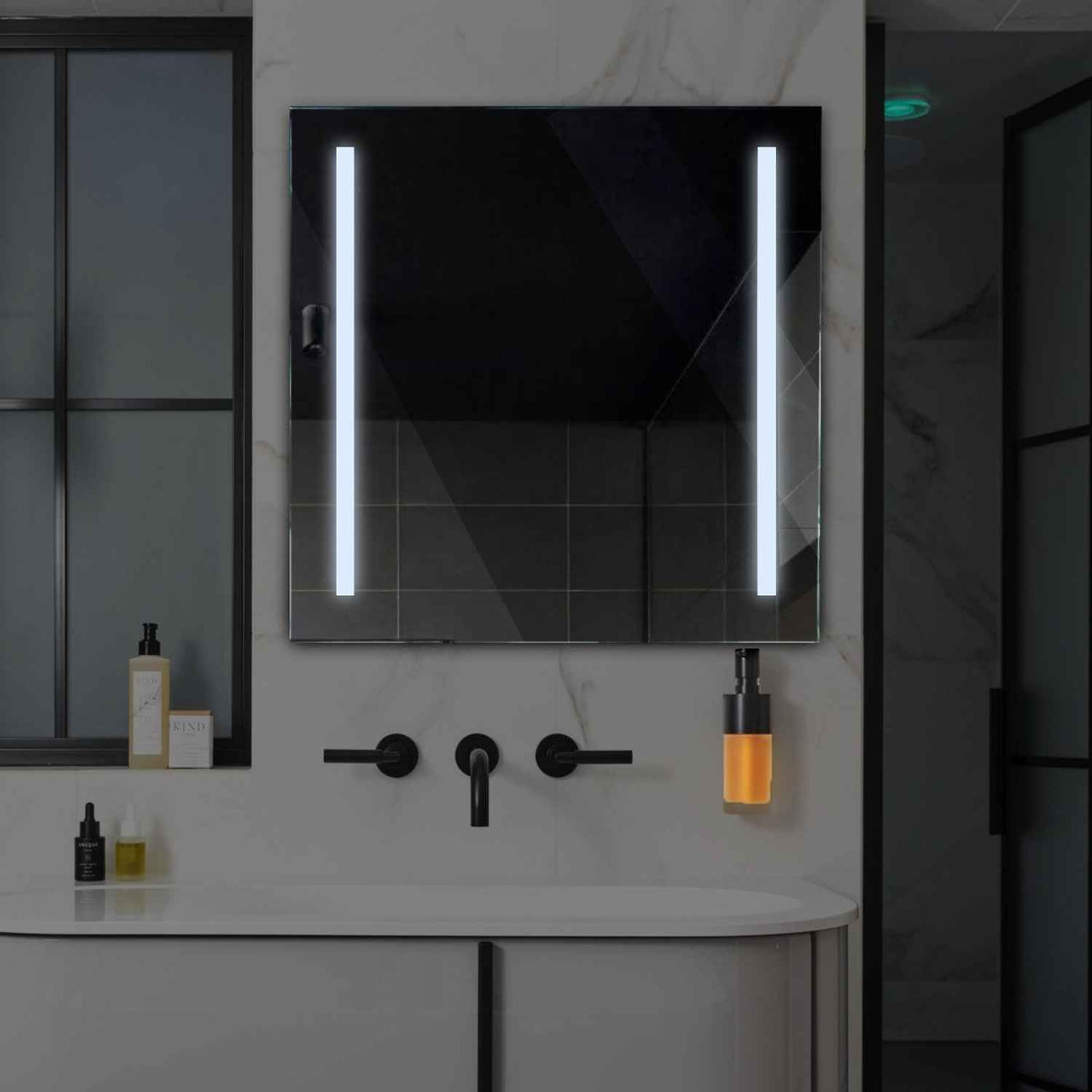 LED Spiegel Vierkant | Zonder Touchknoppen | Koud wit licht - Reyze Serie Salono Model 5